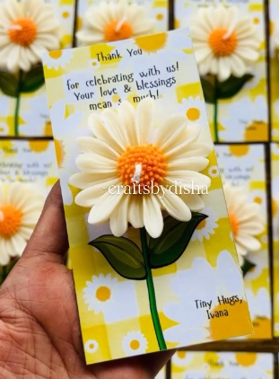Daisy Flower Decorative Candle